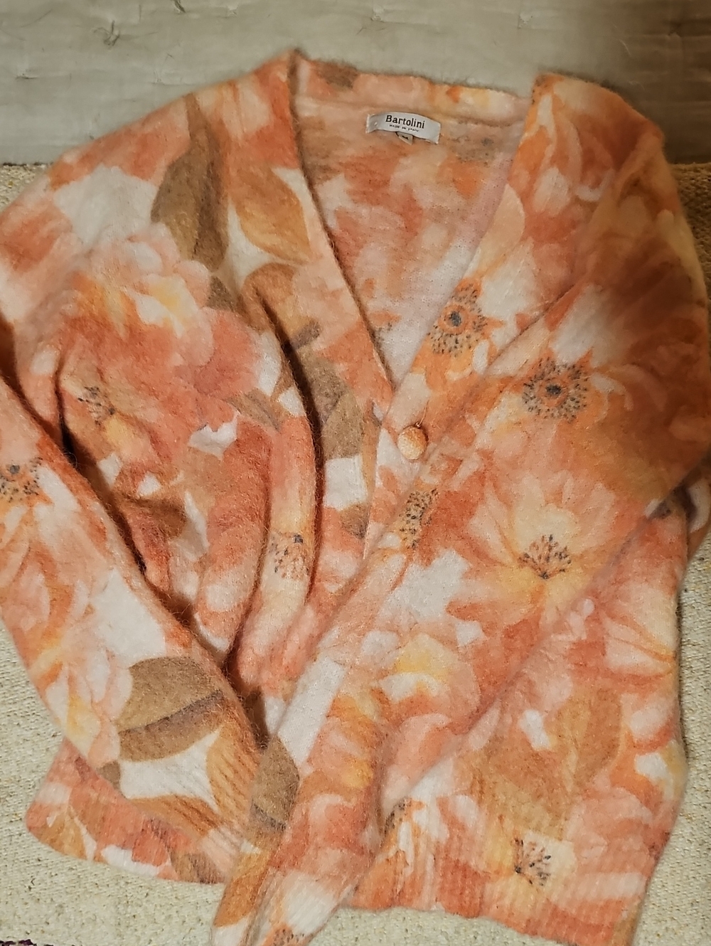 Bartolini Peach Floral V-Neck Sweater